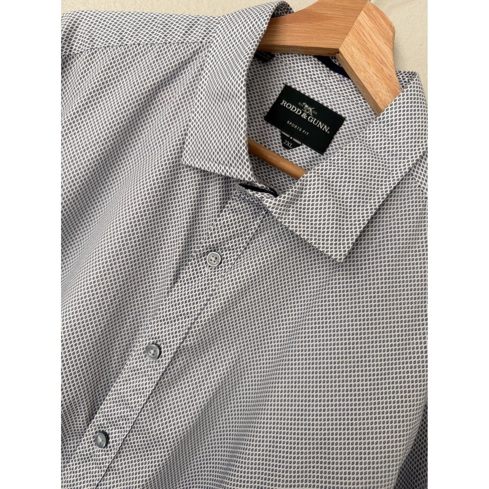 Rodd & Gunn Mens 2XL Sports Fit Button Down Shirt White Blue Geometric LP2801